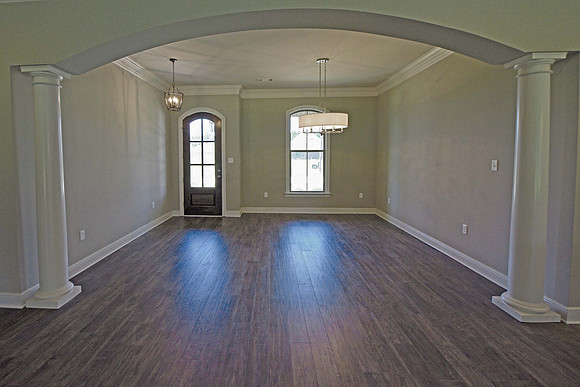 Foyer - Dining